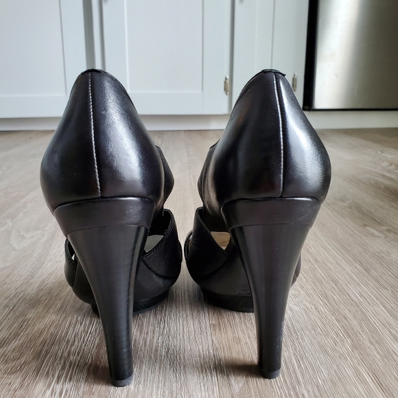 Coach Tegan Lace Up Heels - Picture 4 of 6